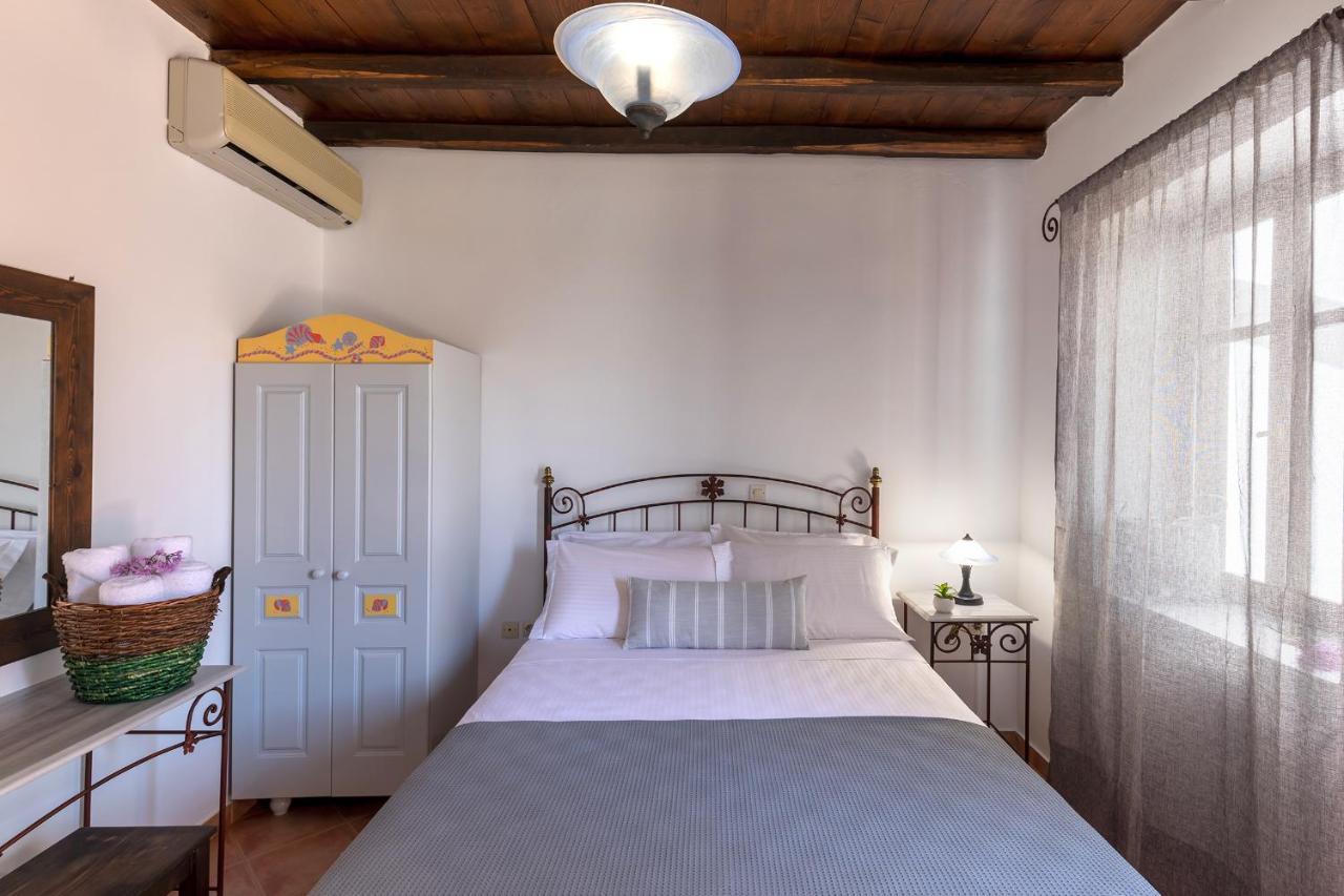 Cochili Rooms & Apartments Азолімнос Екстер'єр фото